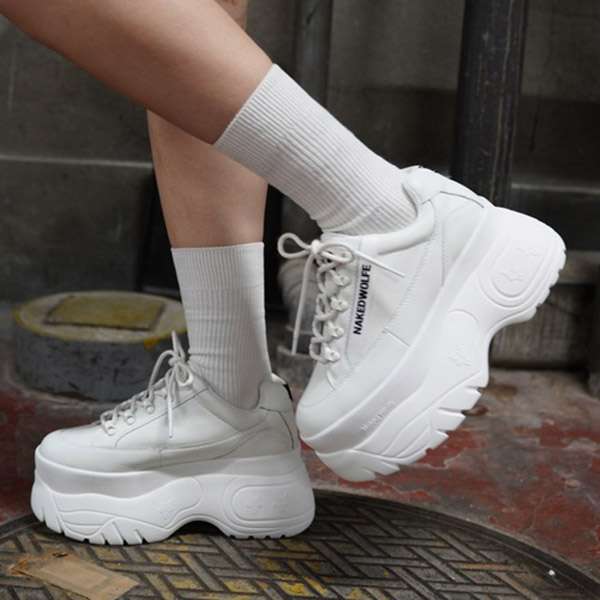 ネイキッドウルフ 7cmチャンキープラットフォーム レザースニーカー